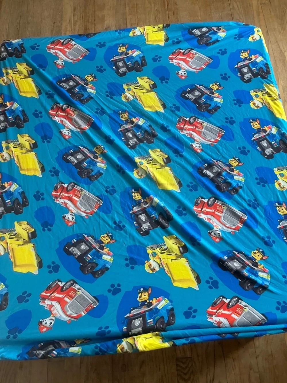 Nickelodeon Paw Patrol Crib/Toddler Bed 3 Piece Sheet Set, Flat & Fitted
